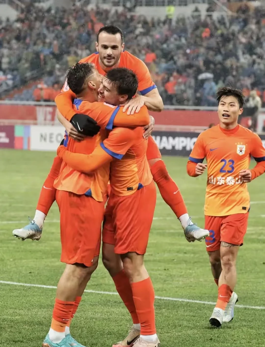  山东泰山比赛集锦 