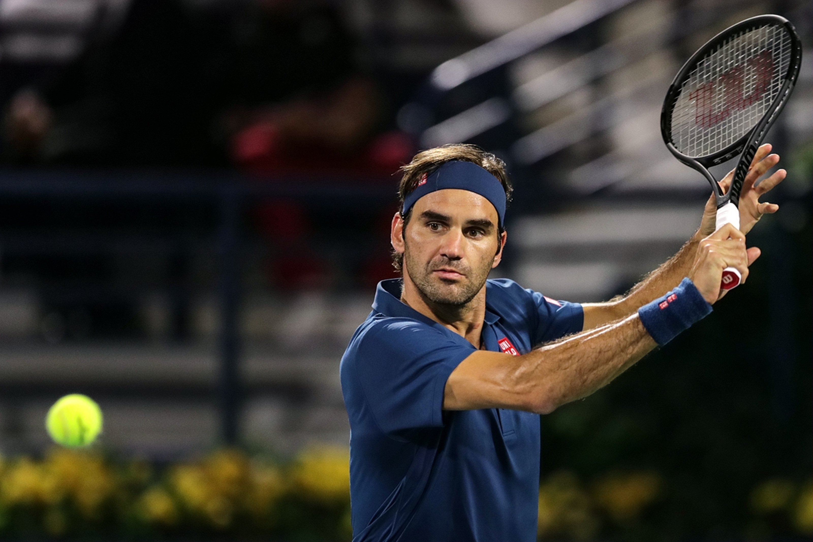 包含费德勒回归赛场，精彩发挥首场状态亮眼，西班牙队观众沸腾！的词条